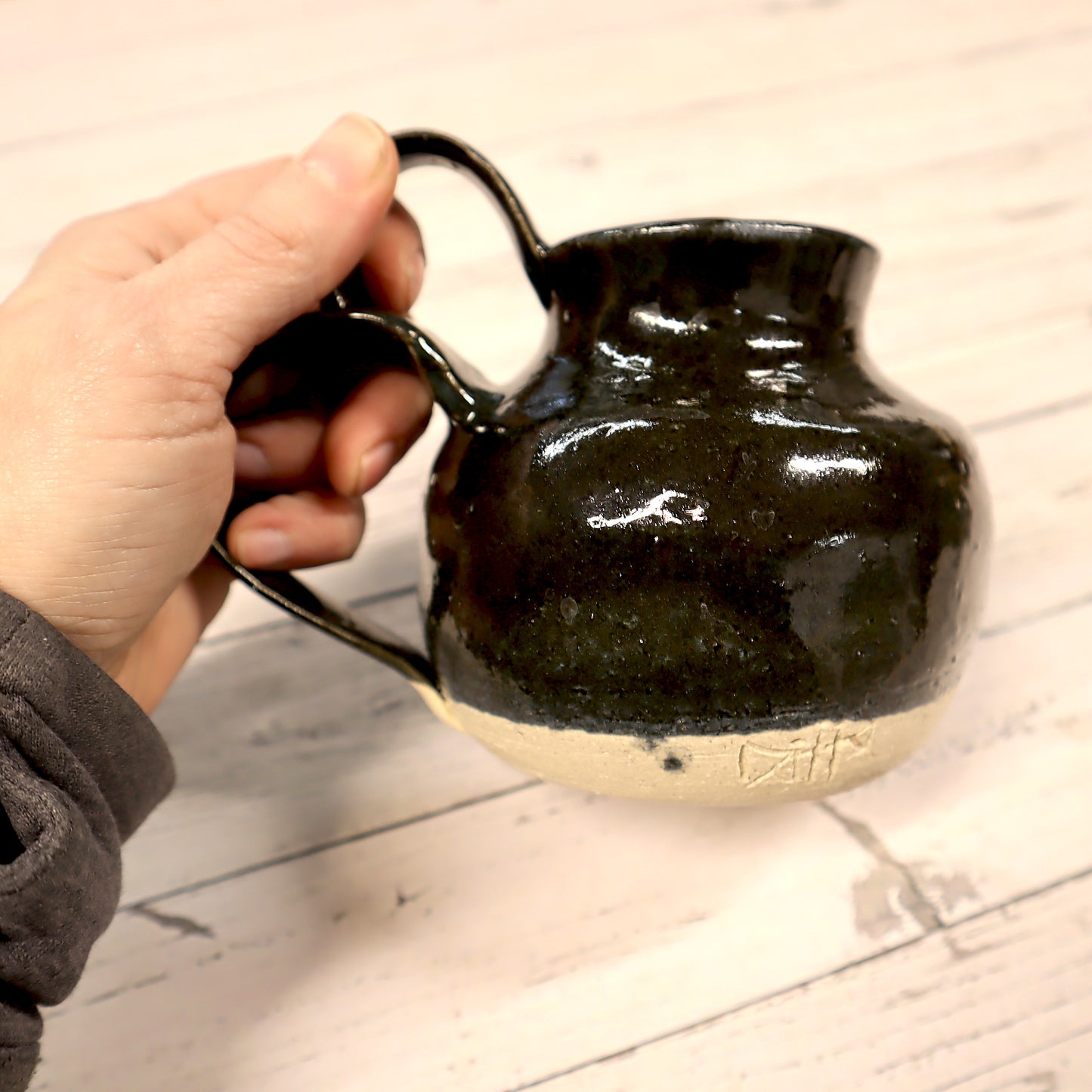 Black with Dark Currents Ceramic Mug